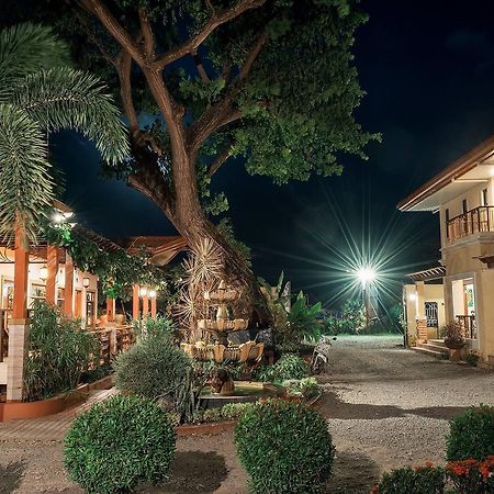 Maruyog'S Ridge Convention Center Hotell Quezon City Exteriör bild