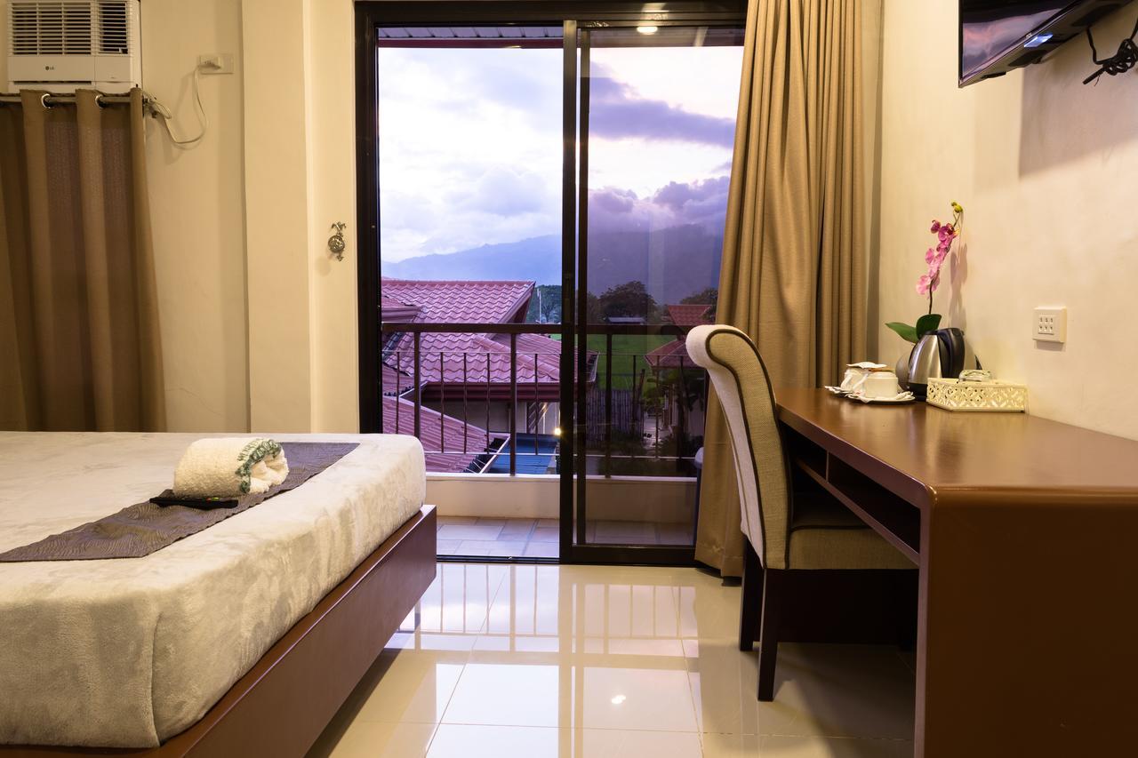 Maruyog'S Ridge Convention Center Hotell Quezon City Exteriör bild