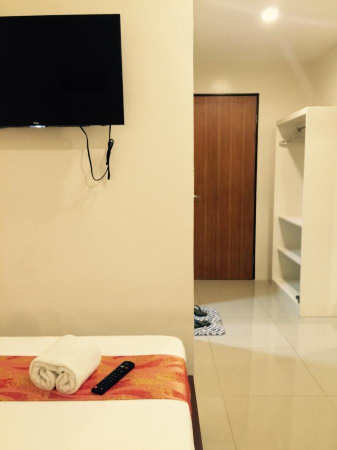 Maruyog'S Ridge Convention Center Hotell Quezon City Exteriör bild