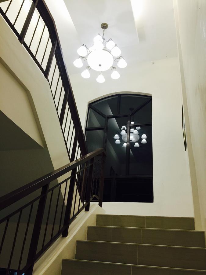 Maruyog'S Ridge Convention Center Hotell Quezon City Exteriör bild